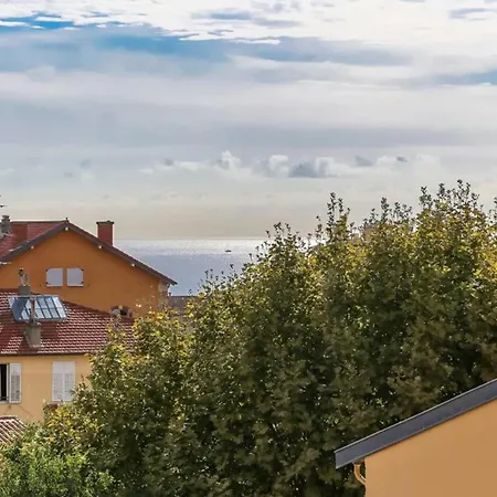 Apartment Le Provencal Welkeys Antibes